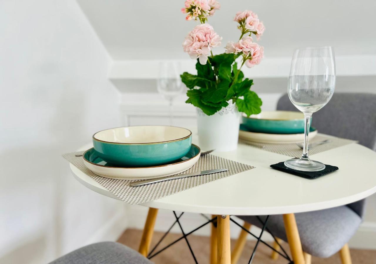 Nestee Floor Overlooking Harbour Pet Friendly Apartment Torquay